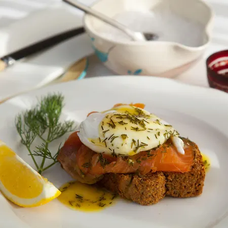 Pembroke Townhouse بيت ضيافة