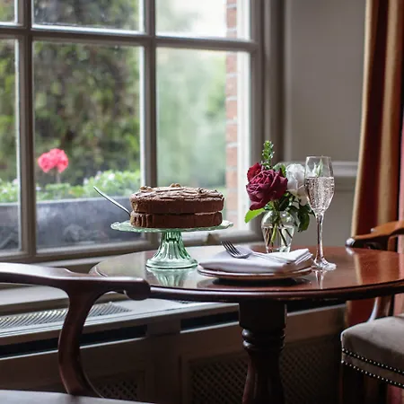 Pembroke Townhouse بيت ضيافة