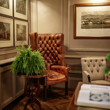 Pembroke Townhouse بيت ضيافة