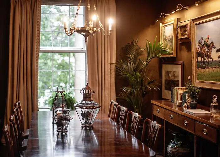 Pembroke Townhouse Гостевой дом