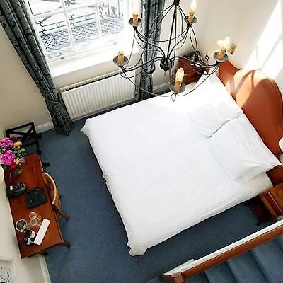 Pembroke Townhouse Гостевой дом