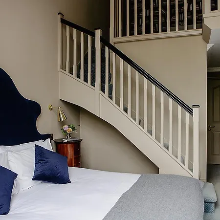 Pensión Pembroke Townhouse 4*